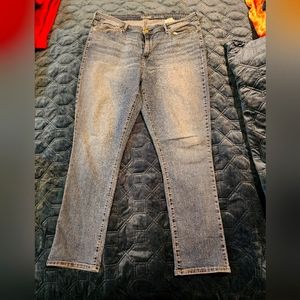 Plus size Levi Jeans